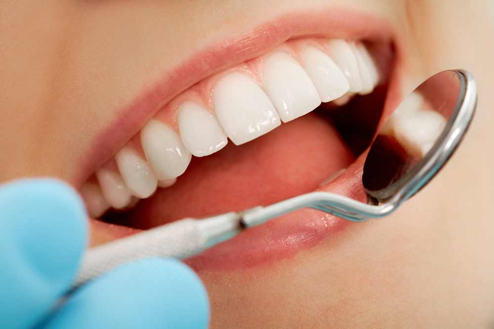 مقدمة في جراحة تجميل الأسنان والفم واللثة